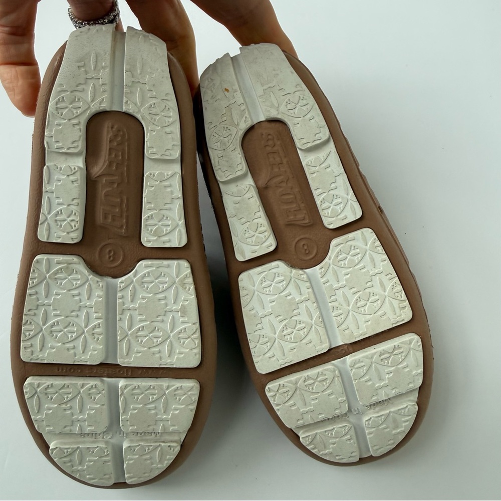 Floafers Prodigy Driver Kids Loafers Tan White Toddler Size 8 - Picture 4 of 4